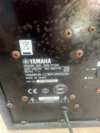 Amplificador altavoces y subwoofer