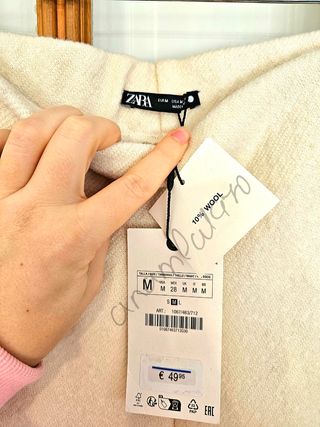 Traje top sisa y pantalón carrot crudo zara
