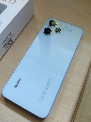 Xiaomi Redmi 12 Azul en caja - Como Nuevo
