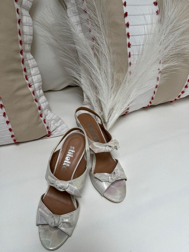 sandalia tornasolada