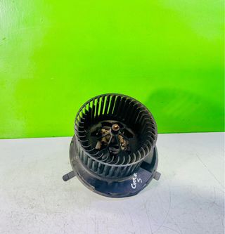 Motor calefacción VW Golf V 1K18199015