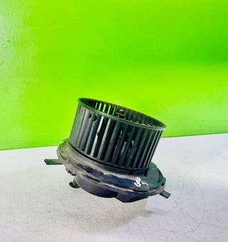 Motor calefacción VW Golf V 1K18199015