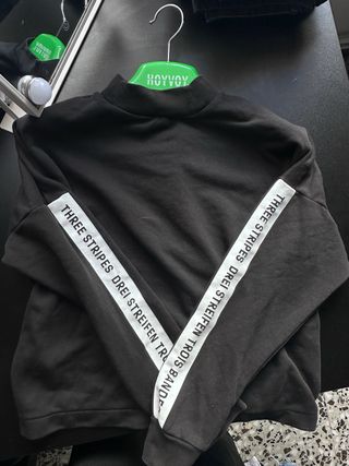 Sudadera Adidas negra c/3 rayas