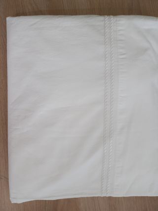 2 sábanas blancas de algodón 