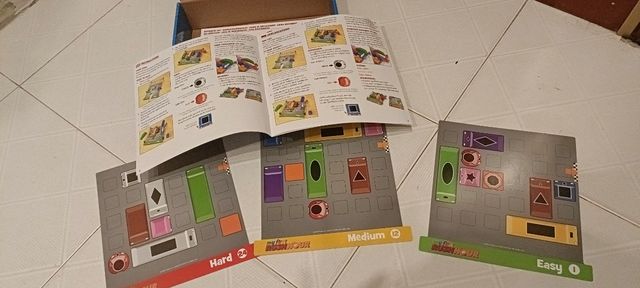 Juego de coches. Laberintos.