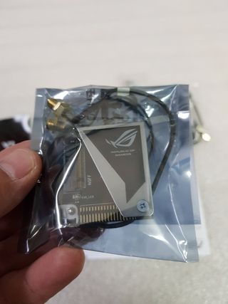 ASUS ROG Maximus VI Impact: Accesorios