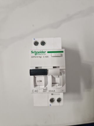 Interruttore Schneider IDPN 40A