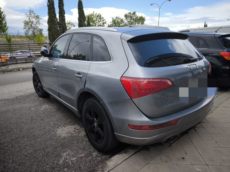 Audi Q5 2.0 TDI Quattro DPF 2011, foto 3