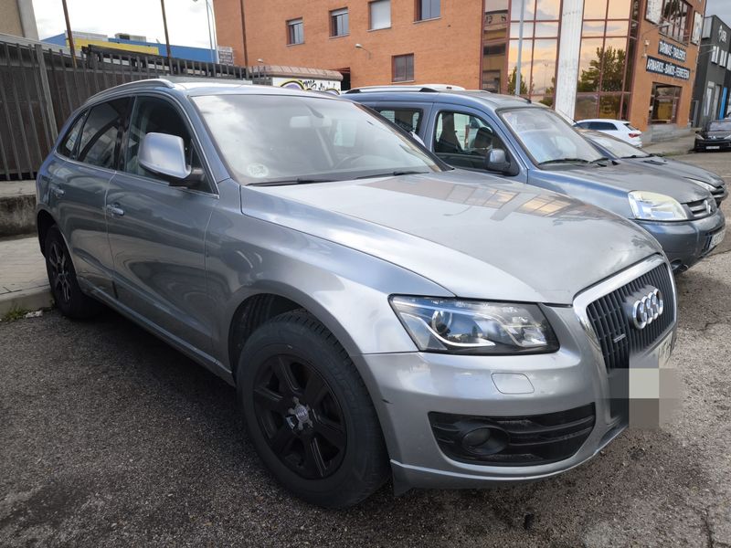 Audi Q5 2.0 TDI Quattro DPF 2011, foto 4