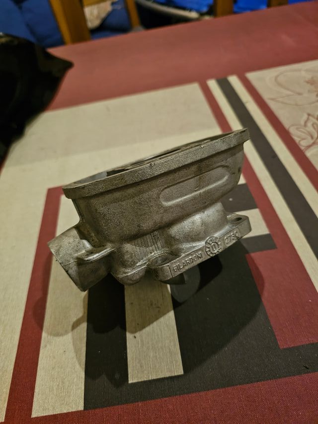 Cilindros completos con piston  moto clasiscas