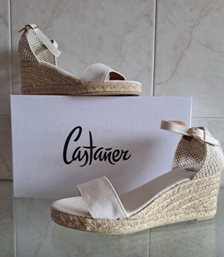 Alpargatas Castañer blancas - nuevas