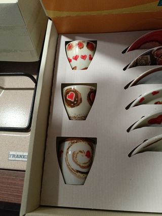 Set 6 tazzine caffè Thun Cuori