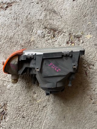Foco izquierdo Audi 2.2 año 1989