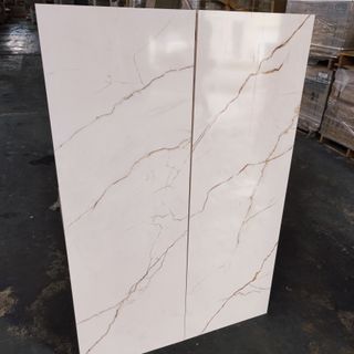 Lote 50m2 azulejo imitación mármol dorado 40x120