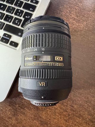 Objetivo Nikon AF-S DX NIKKOR 16-85mm  Negociable