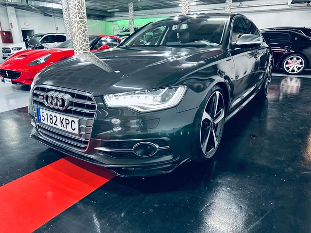 Audi S6 TFSI quattro S-Tronic