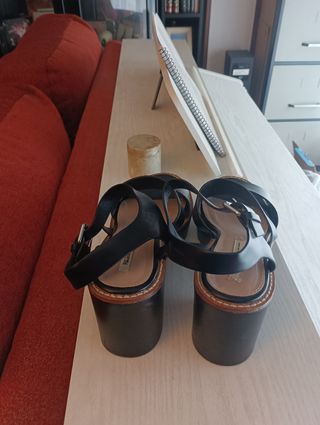 Sandalias negras plataforma