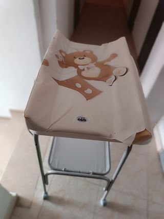 Cambiador bañera bebé.