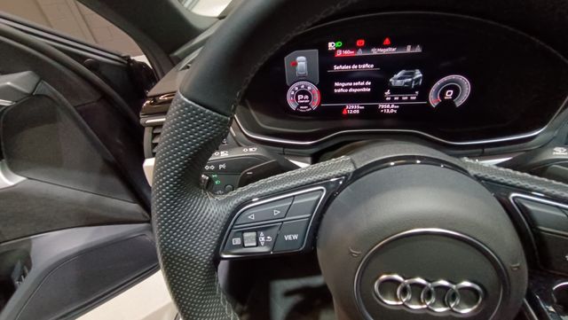 AUDI A4 Avant S line 40 TFSI Quat 204cv Stron 2023