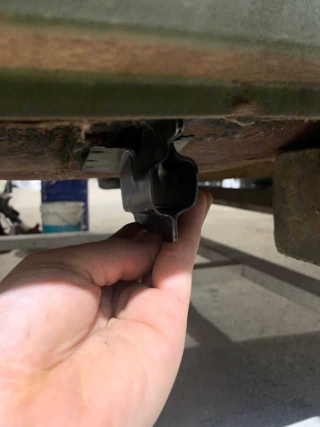 Soporte gato seat 124 1430