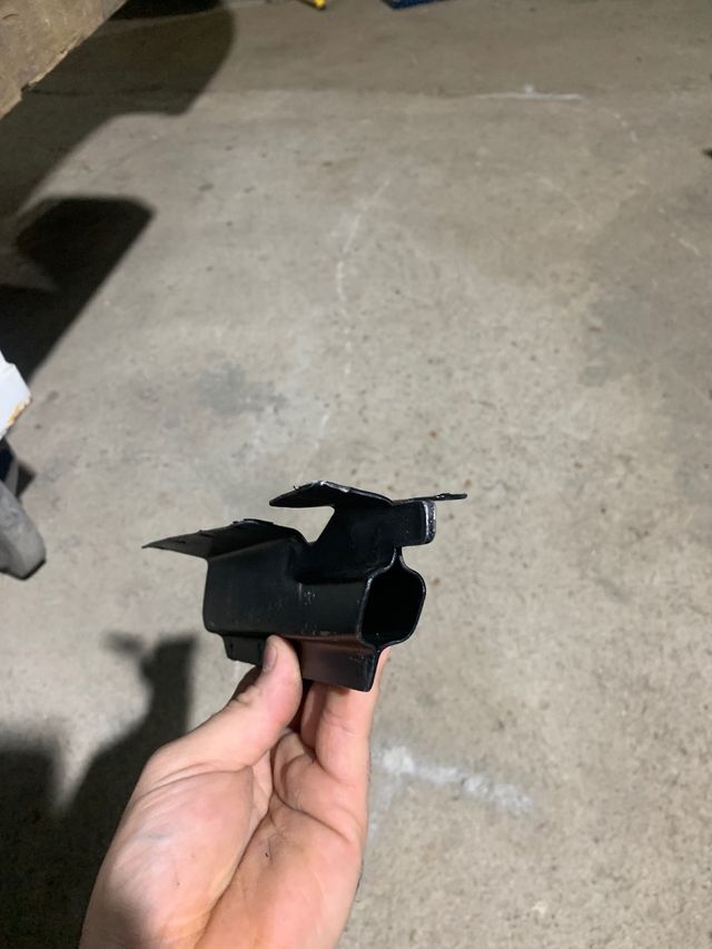 Soporte gato seat 124 1430