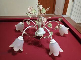 Lampadario in metallo
