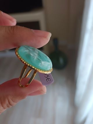 Espectacular Anillo de acero quirúrgico dorado 