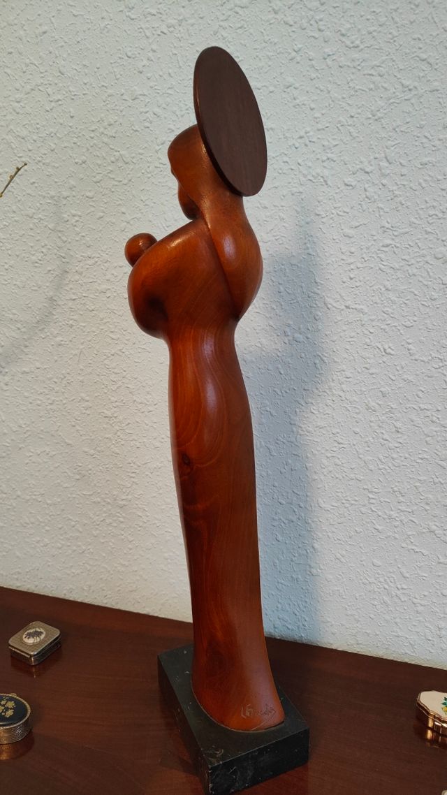 Figura Virgen Maria en madera 