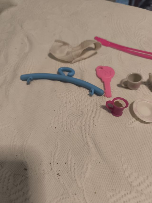 Accesorios Nancy: juego té y esquís