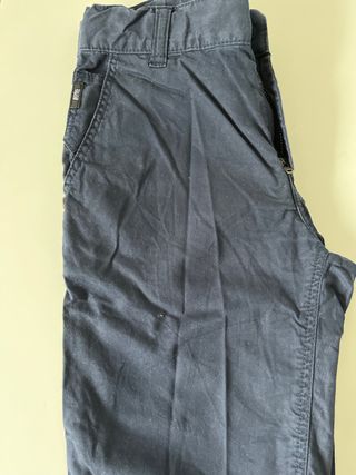 Pantalón corto Hugo Boss niño, talla 10