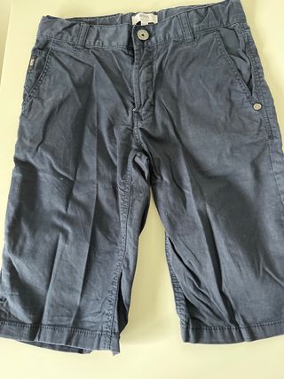 Pantalón corto Hugo Boss niño, talla 10