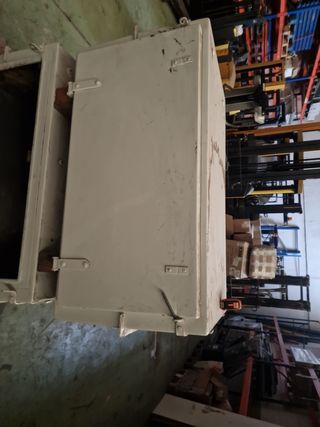 Arcón poliester para remolque o camion