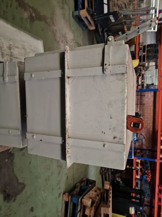 Arcón poliester para remolque o camion