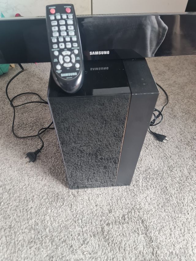 Bara de sonido samsung PS-WF450