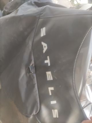 Manta Peugeot Satelis