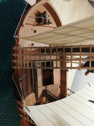 Barco pirata playmobil y 8 figuras con accesorios