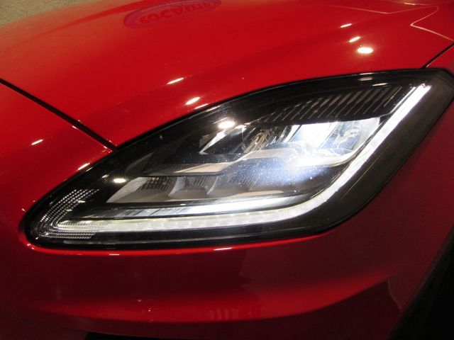 Jaguar E-Pace 2.0d R-Dynamic S 4W