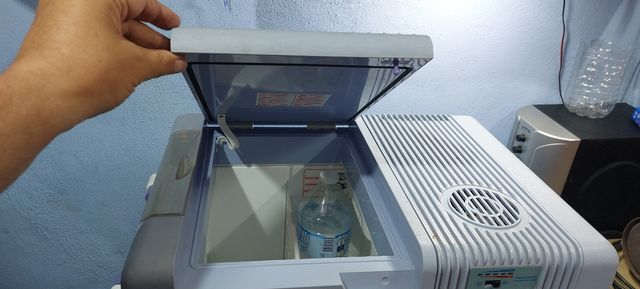 Nevera portatil, alto 25 x largo 40