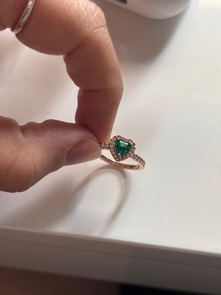 Anillo pandora corazon verde