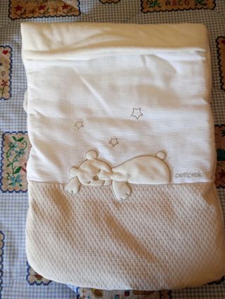 Saco capazo bebé Petit Praia