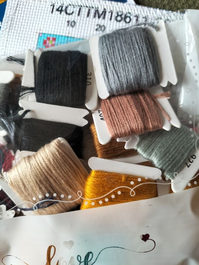 Kit punto de cruz "El beso"