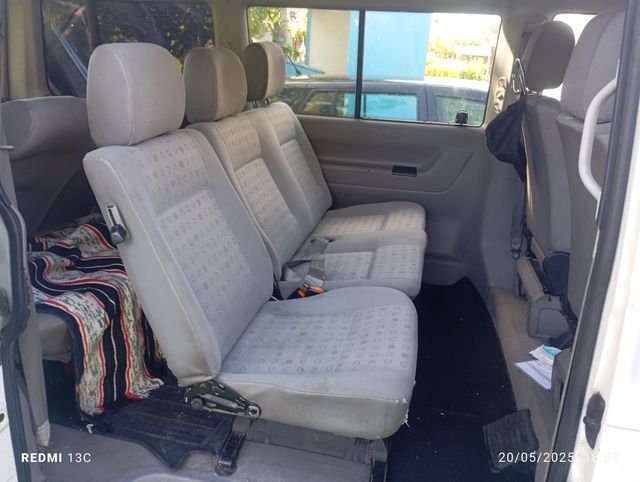 Volkswagen Caravelle 2001