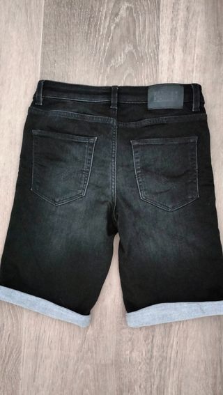 Vaqueros cortos Jack&Jones negros

