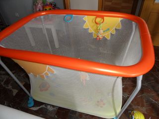 Parque de juegos infantil.