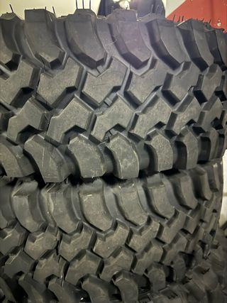 Neumáticos todo terreno 235/65 R17