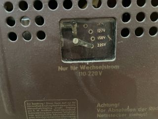 Radio vintage. Venta en mano