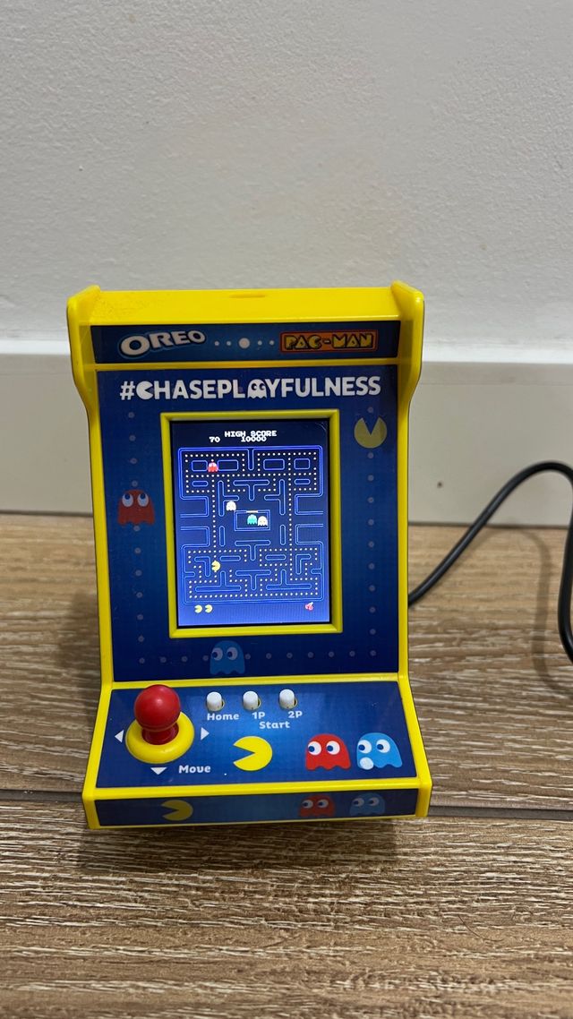 Mini Arcade Oreo Pac-Man