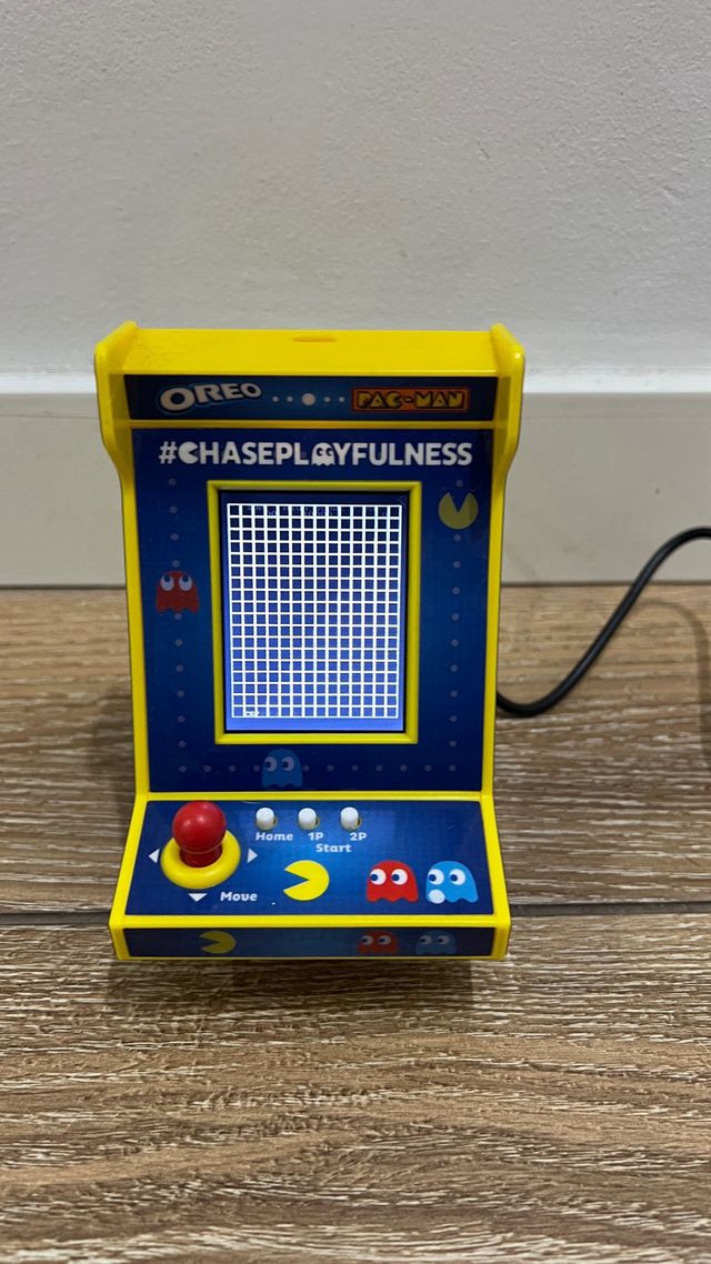 Mini Arcade Oreo Pac-Man