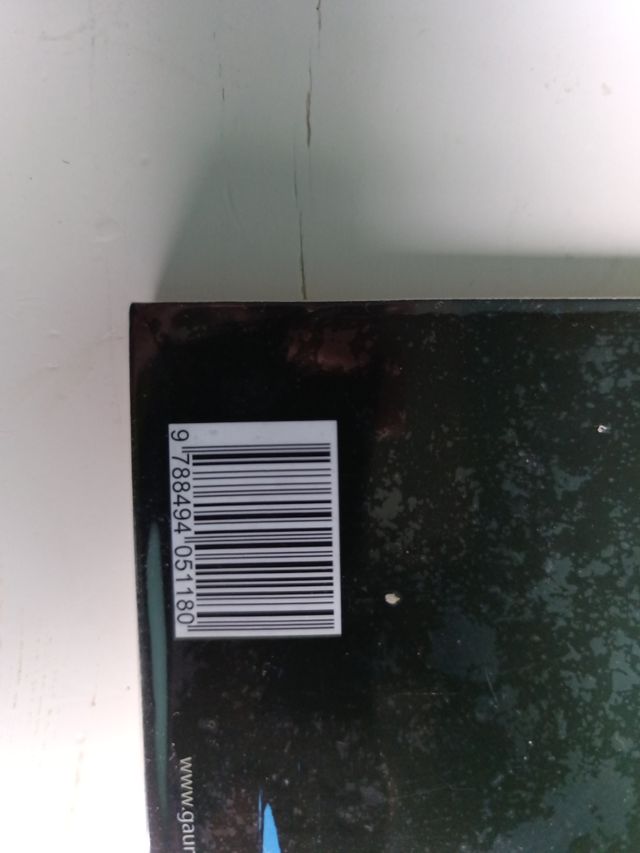 Libro "Hiru istripu eta bi amodio"