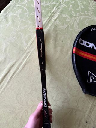 Raqueta de tenis vintage de Donnay